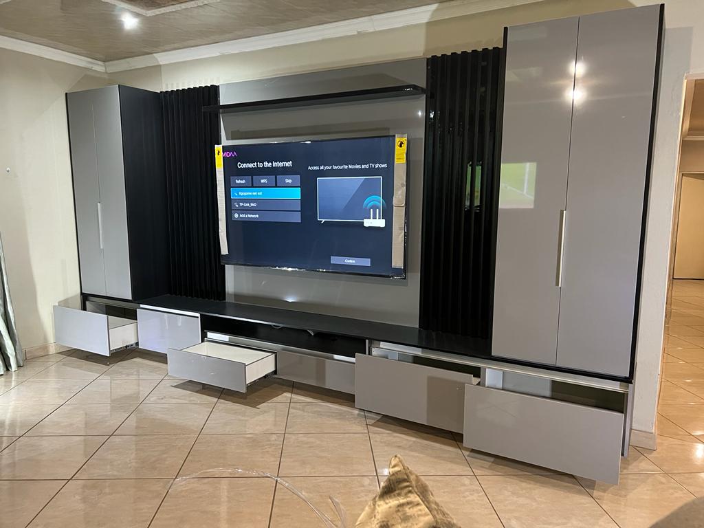 8ae9d964-b456-4357-8ddd-3fa8b2a27833