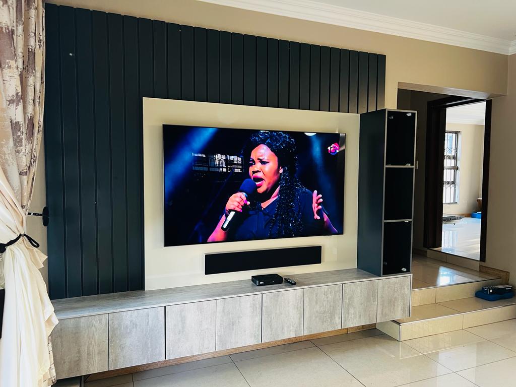 9e559537-e2e9-4d37-960a-dfe3c91b775e